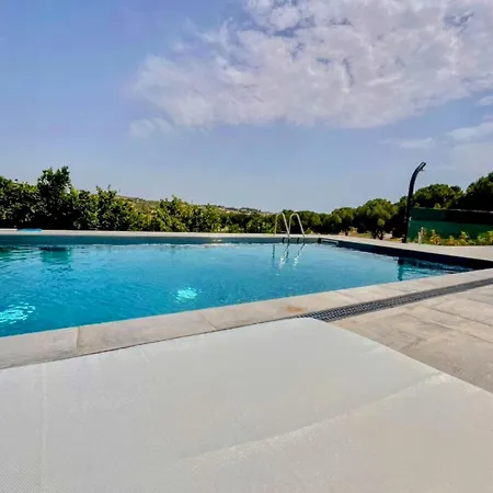 Cirasa Villa *