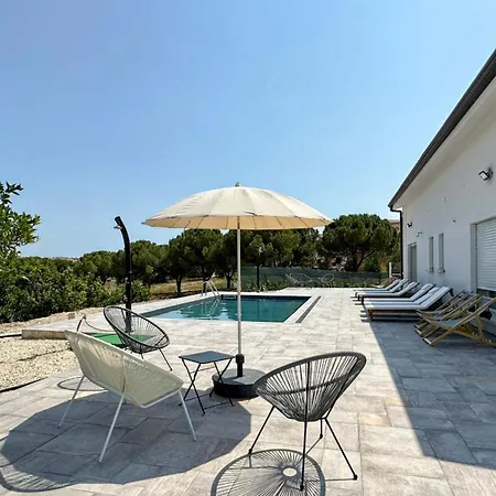 Villa Cirasa *